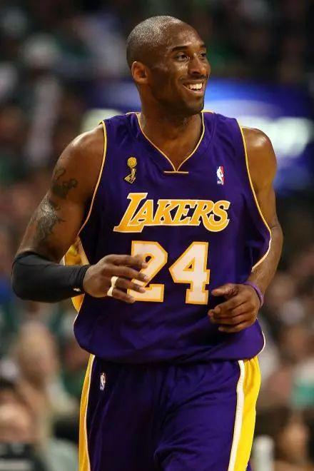 德转列自由转会身价前10：姆巴佩1.8亿欧第1，梅西8000万第2（德转自由球员身价前十：姆巴佩1.8亿欧领跑，梅西8000万居次）