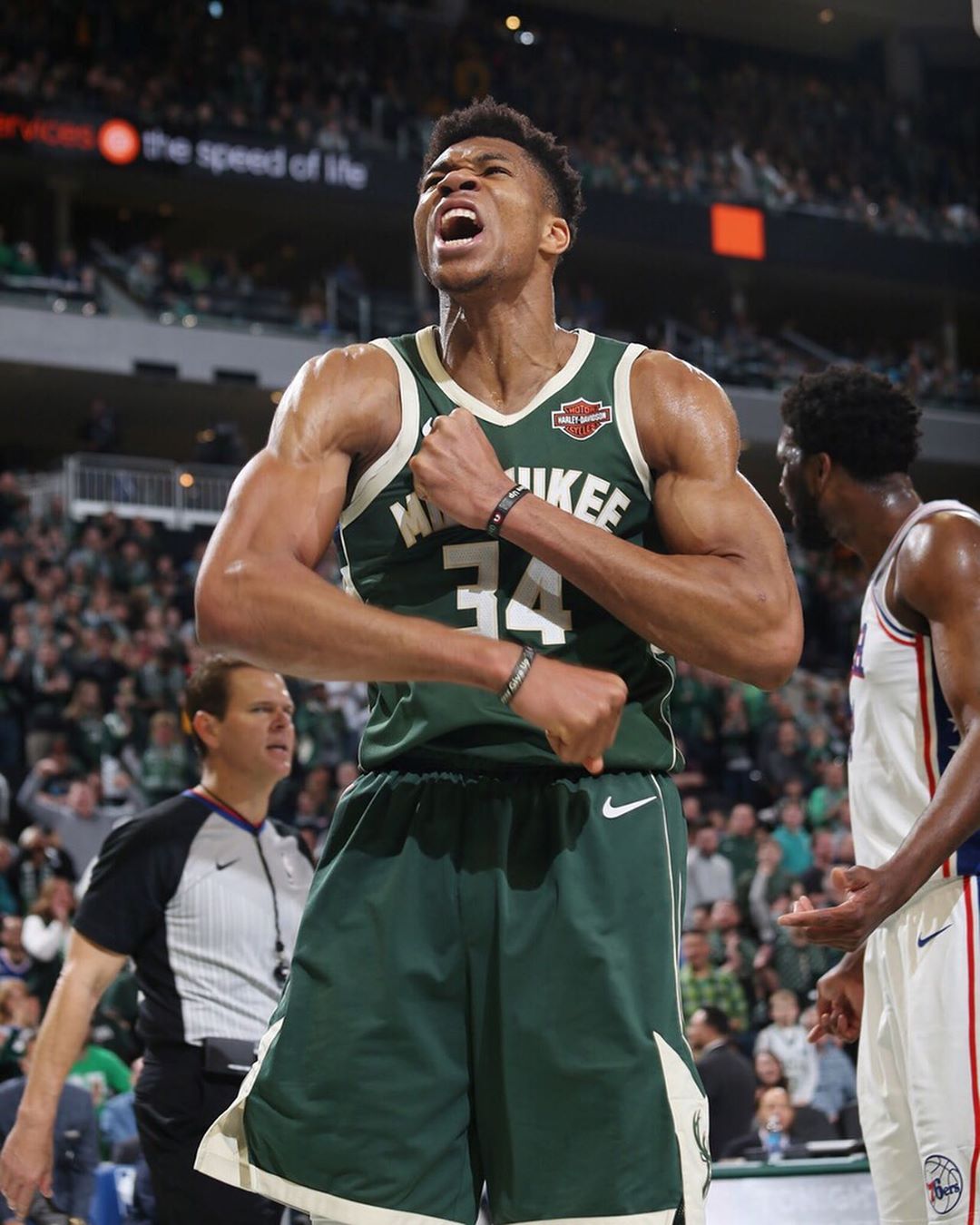 意媒主编：霍伊伦有一种证明自己的心态；他还需学习串联组织（意媒总编：霍伊伦渴望自证，串联组织能力仍需提升）