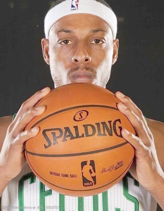 马丁内斯：C罗首发是因为进球高效，如今没有不劳而获的事（马丁内斯：C罗凭高效进球赢得首发，如今没有不劳而获）