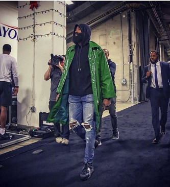 2025-12-05 1103905：45：33（2025年12月05日 1103905时45分33秒）