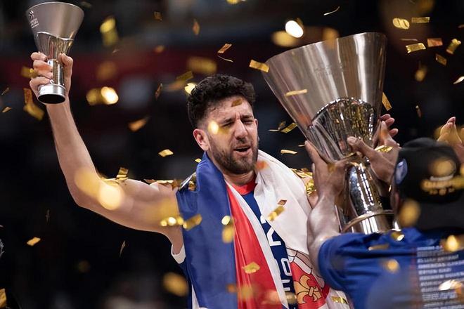 非洲杯改为四年一届引争议，多国主帅发声：请尊重非洲传统！（非洲杯拟改四年一度引发争议，多国主帅齐声呼吁：请尊重非洲传统！）