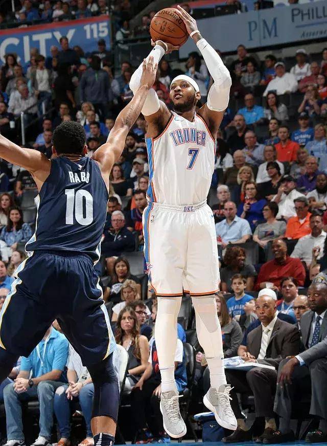 0-3完败！亚洲冠军太丢人，一胜难求垫底出局，球迷：怎么进的世界杯？（0-3落败！亚洲冠军一胜难求垫底出局，球迷质疑：凭什么进世界杯？）