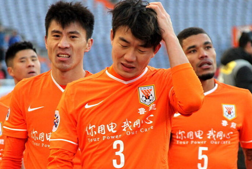 看了四年球了，在专科有一段时间刷抖音频繁给我推多...（看球四年了，专科那会刷抖音总是频繁给我推多...）